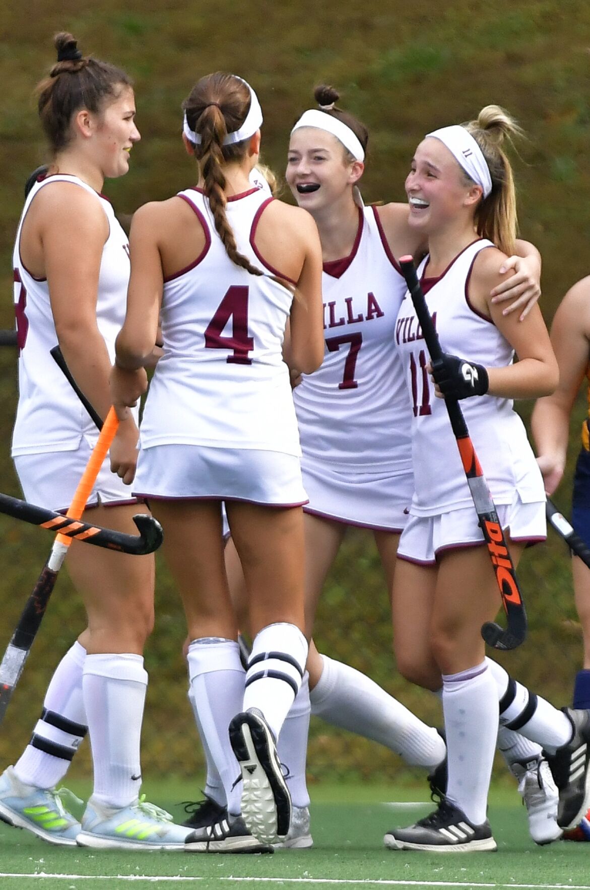 Villa Duchesne vs John Burroughs field hockey